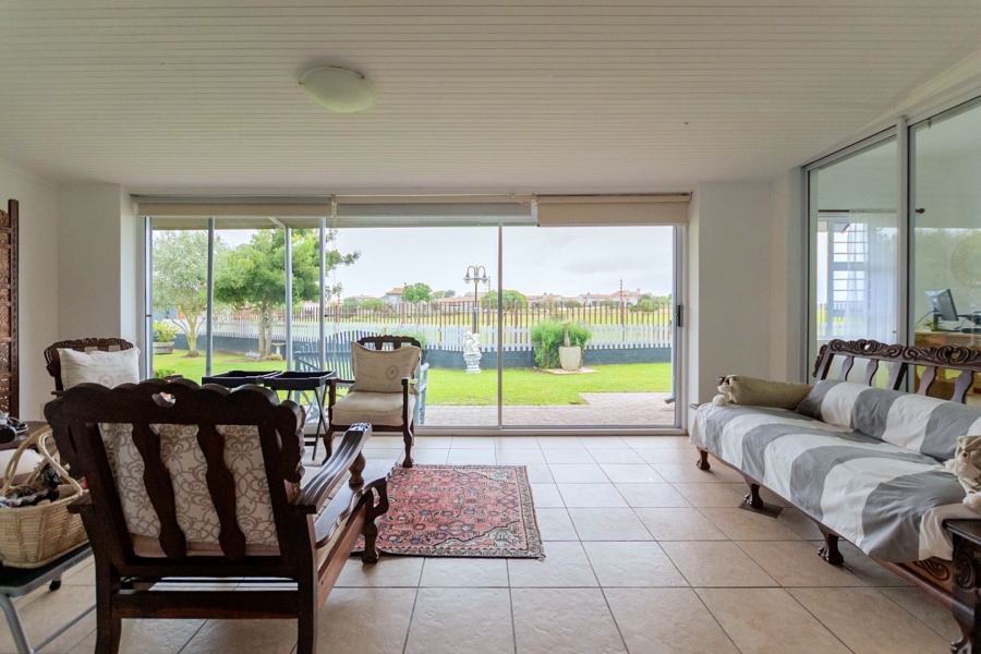 4 Bedroom Property for Sale in Country Club Western Cape